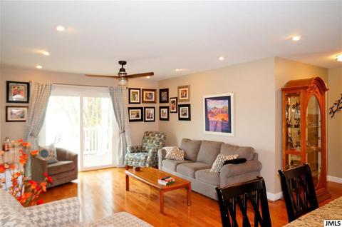 281 Edgewood Dr, Jackson, MI 49201 photo 4