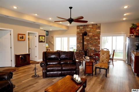 281 Edgewood Dr, Jackson, MI 49201 photo 25