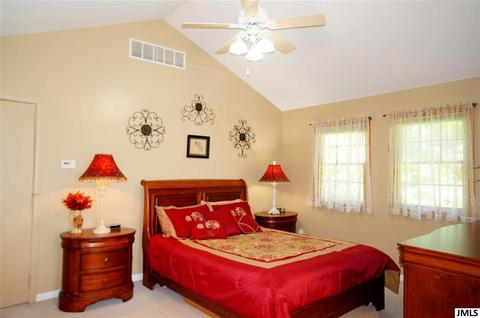 908 Briarcliff Rd, Jackson, MI 49203 photo 18