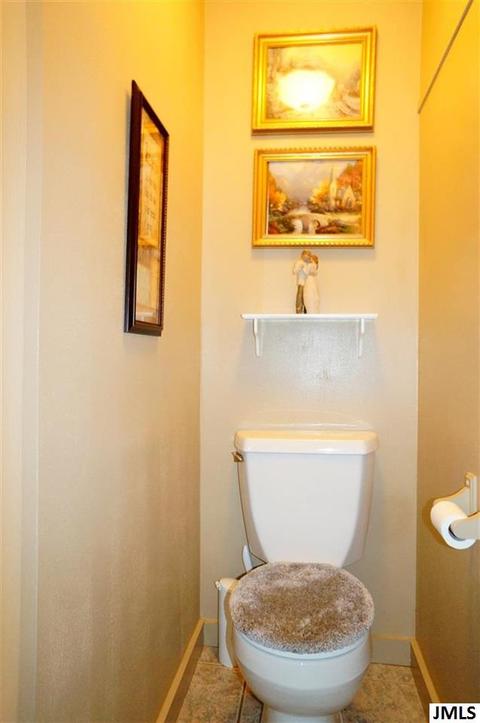 908 Briarcliff Rd, Jackson, MI 49203 photo 26