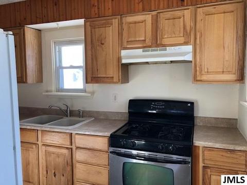 605 E Bird, Jackson, MI 49203 photo 7
