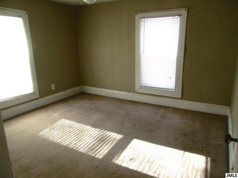 701 Seymour Ave, Jackson, MI 49202 photo 10