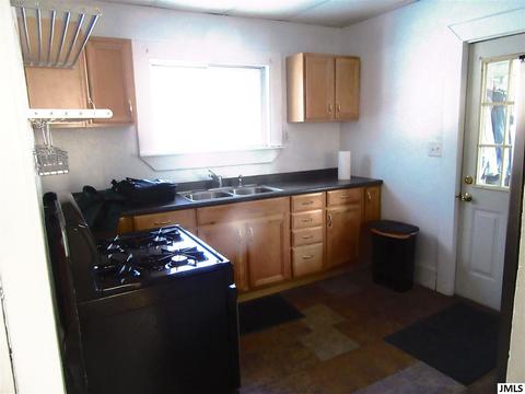 701 Seymour Ave, Jackson, MI 49202 photo 14