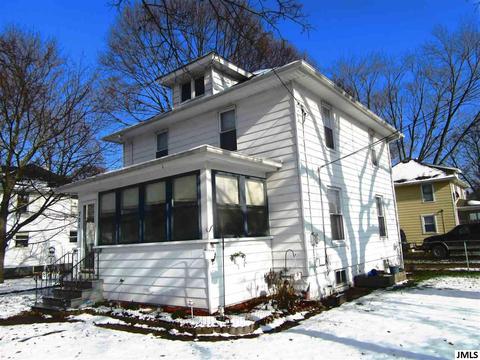 701 Seymour Ave, Jackson, MI 49202 photo 2