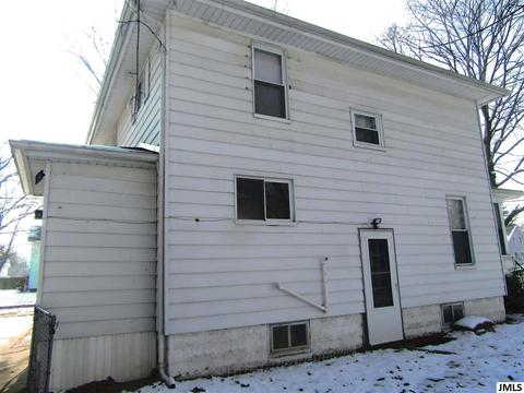 701 Seymour Ave, Jackson, MI 49202 photo 4
