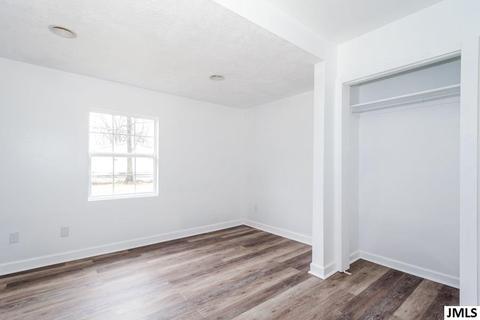 2435 W Argyle, Jackson, MI 49202 photo 13