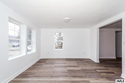 2435 W Argyle, Jackson, MI 49202 photo 3