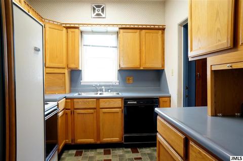 206 S Gorham, Jackson, MI 49203 photo 6