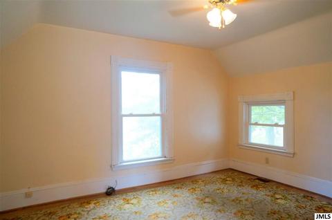 206 S Gorham, Jackson, MI 49203 photo 17