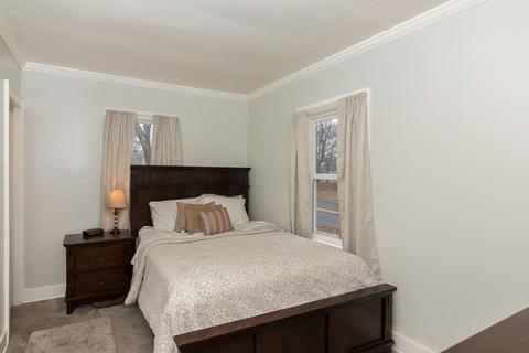 607 E Hoffman, Three Rivers, MI 49093 photo 9