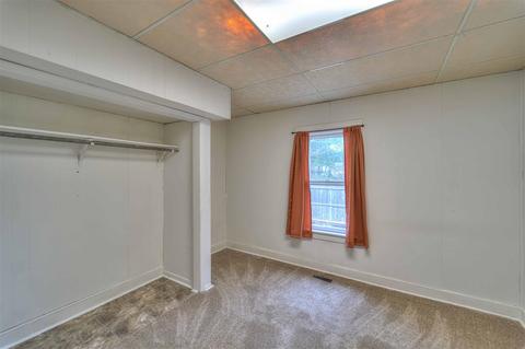 326 Clinton St, Jackson, MI 49201 photo 8