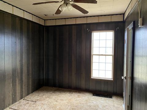 440 S Washington, Constantine, MI 49042 photo 6