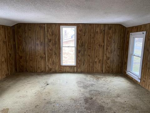 440 S Washington, Constantine, MI 49042 photo 9