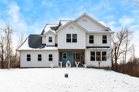 194 Hestia, Plainwell, MI 49080 photo 1
