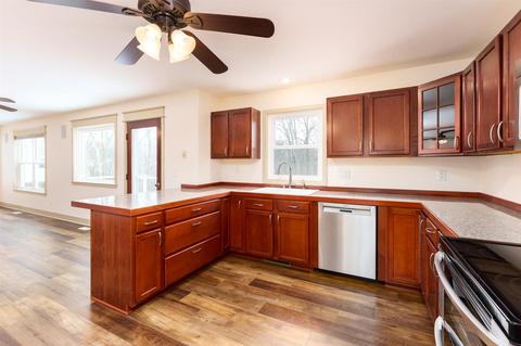 194 Hestia, Plainwell, MI 49080 photo 14