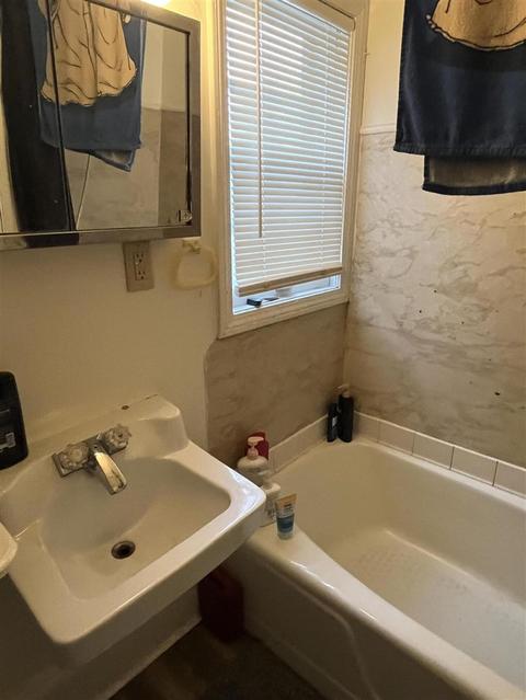 601 2nd St, Jackson, MI 49203 photo 5
