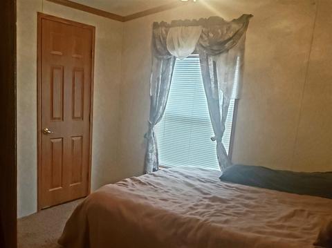 250 E 2nd St, Ovid, MI 48866 photo 4