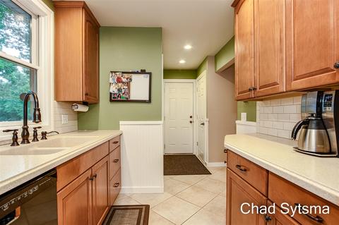 6130 Witherbee, Ada, MI 49301 photo 10