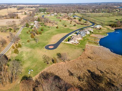 44 Coronado, Jackson, MI 49201 photo 4