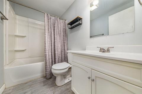 375 Kenneth, Plainwell, MI 49080 photo 9