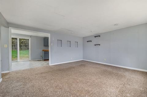 375 Kenneth, Plainwell, MI 49080 photo 14