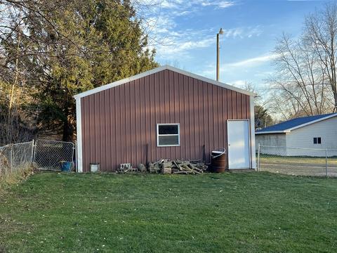 375 Kenneth, Plainwell, MI 49080 photo 8