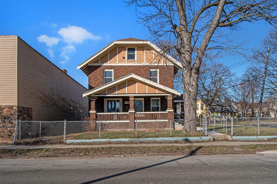  805 Cesar Chavez, Grand Rapids, MI 49503 photo 39