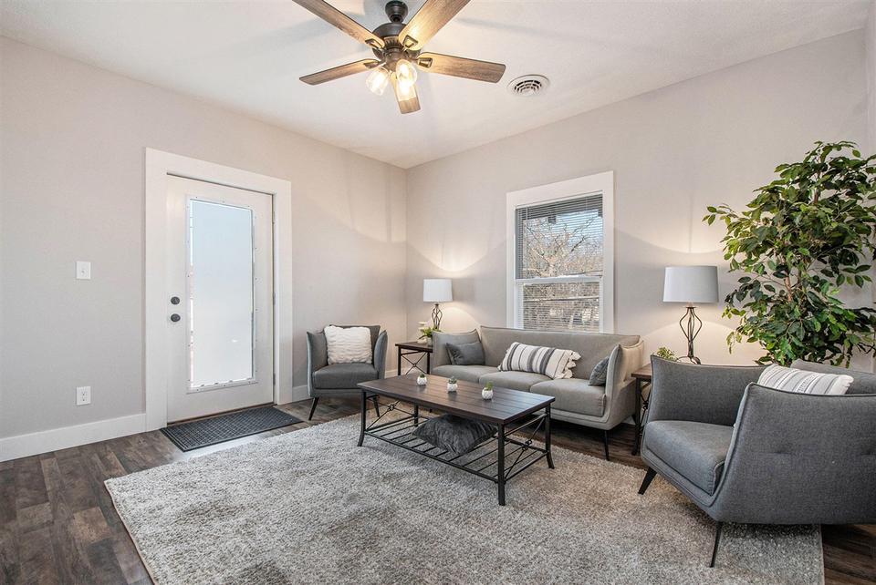  805 Cesar Chavez, Grand Rapids, MI 49503 photo 27