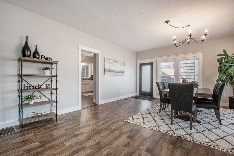  805 Cesar Chavez, Grand Rapids, MI 49503 photo 5