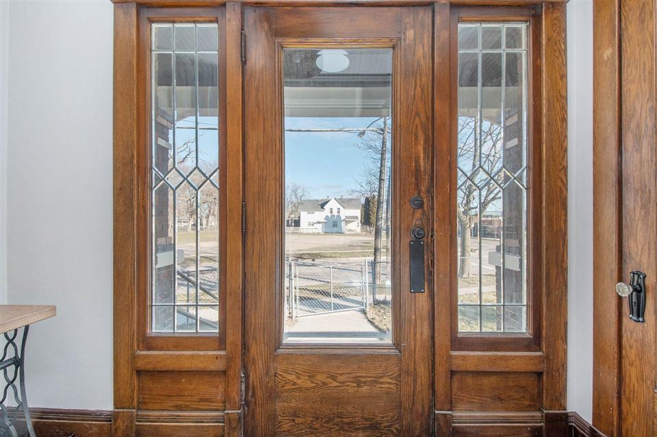  805 Cesar Chavez, Grand Rapids, MI 49503 photo 14