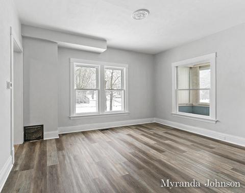 516 5th, Spring Lake, MI 49456 photo 7
