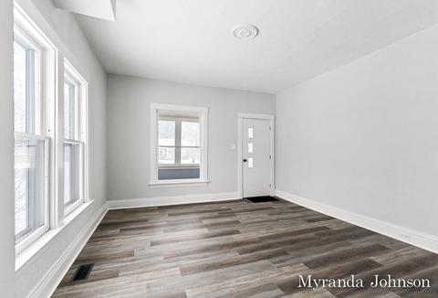 516 5th, Spring Lake, MI 49456 photo 9