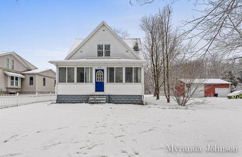 516 5th, Spring Lake, MI 49456 photo 1