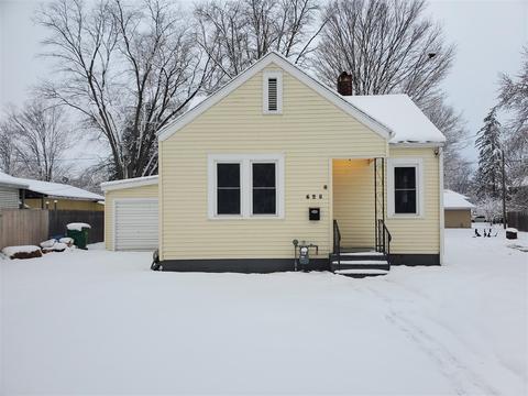 625 S Constantine, Three Rivers, MI 49093 photo 2