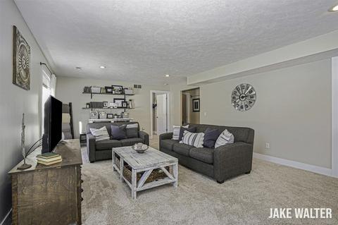 4054 Ronalds Rd, Dorr, MI 49323 photo 16