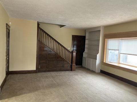 110 W 3rd, Buchanan, MI 49107 photo 9