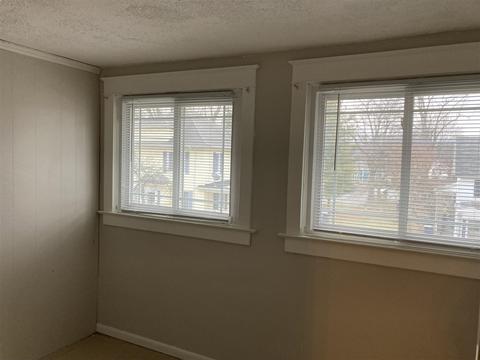 110 W 3rd, Buchanan, MI 49107 photo 24