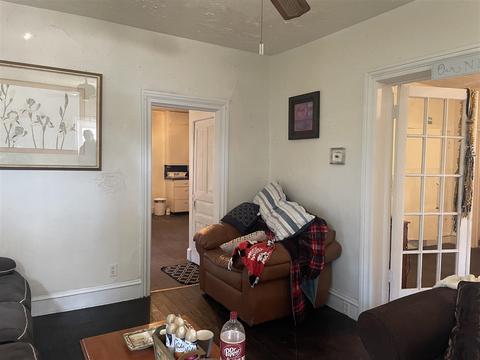 628 W Ganson St, Jackson, MI 49201 photo 3