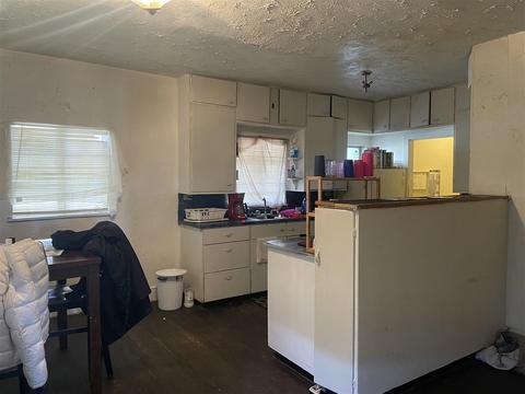 628 W Ganson St, Jackson, MI 49201 photo 4