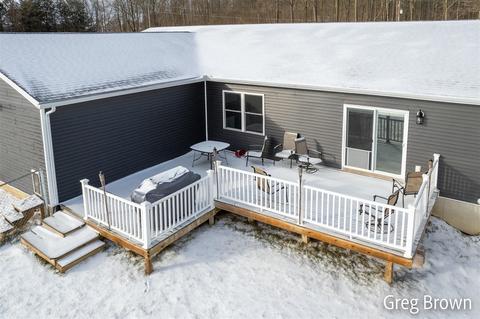 817 11th St, Plainwell, MI 49080 photo 67