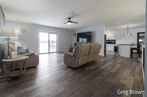 817 11th St, Plainwell, MI 49080 photo 11