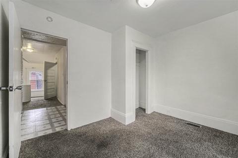 115 Wall St, Jackson, MI 49203 photo 8