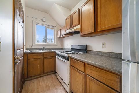 519 N Blackstone St, Jackson, MI 49201 photo 5