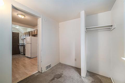 519 N Blackstone St, Jackson, MI 49201 photo 9