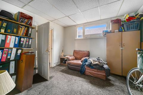 519 N Blackstone St, Jackson, MI 49201 photo 14