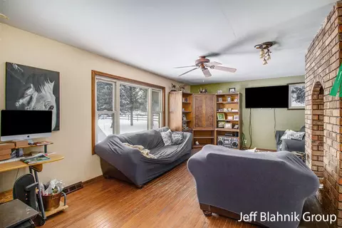2430 Honey, Ada, MI 49301 photo 18