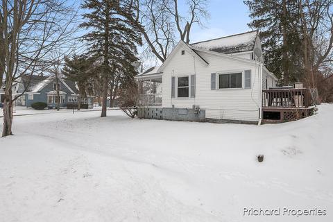121 W Division, Belding, MI 48809 photo 39