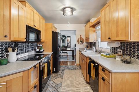 2616 Ferdon, Kalamazoo, MI 49008 photo 9
