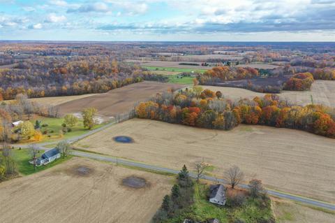 Land E Wagner, Buchanan, MI 49107