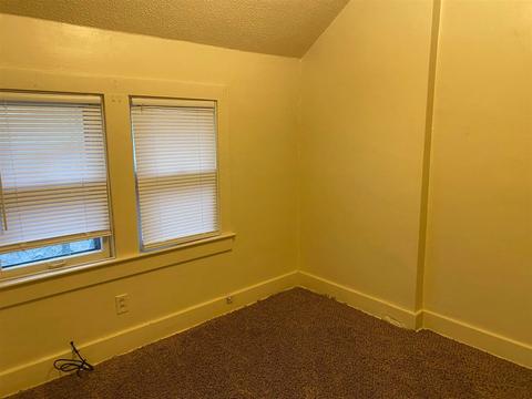 1215 Maple Ave, Jackson, MI 49203 photo 12